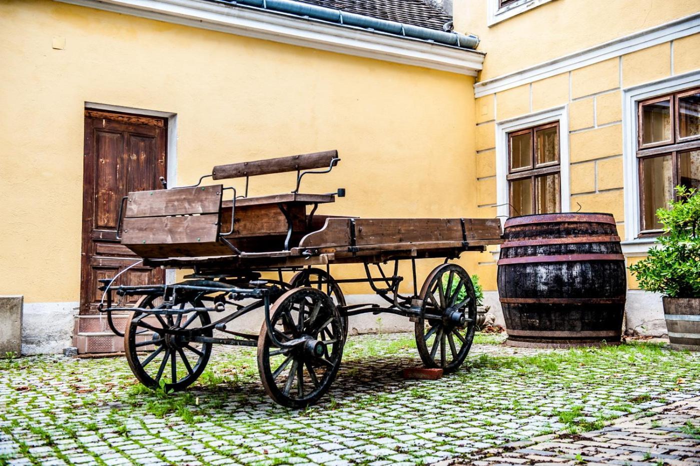 Amethysthotel Mantler Maissau Buitenkant foto